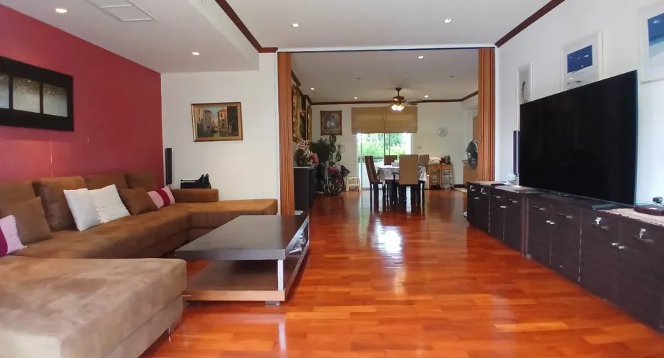 For sale 2 bedrooms condo in Cha Am, Phetchaburi