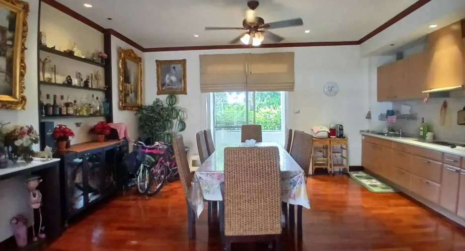 For sale 2 bedrooms condo in Cha Am, Phetchaburi