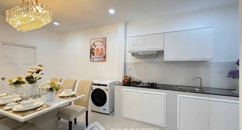 À vendre 4 chambres maison à East Pattaya, Pattaya