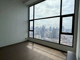 出售 2 卧室 公寓 在 Bang Rak, 曼谷