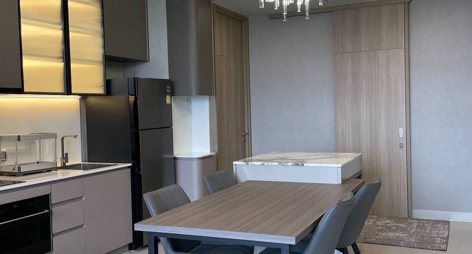 For sale 2 bedrooms condo in Pathum Wan, Bangkok