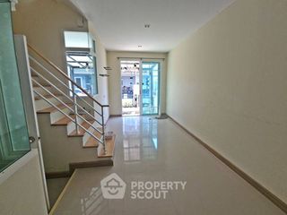 For sale 3 bedrooms townhouse in Chom Thong, Bangkok