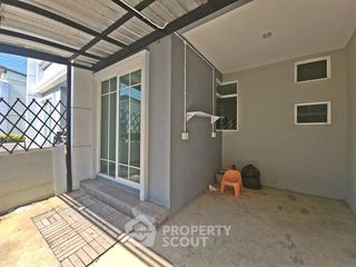 For sale 3 bedrooms townhouse in Chom Thong, Bangkok