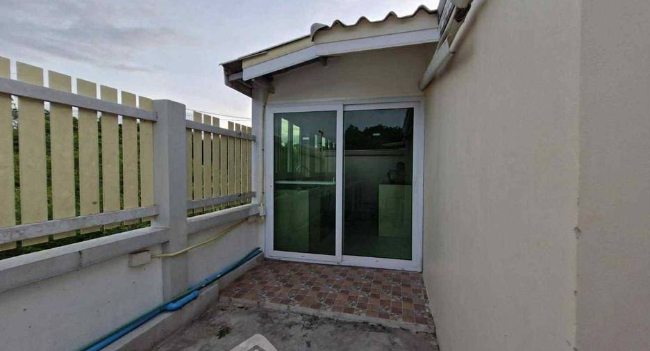 À vendre 2 chambres maison à Sattahip, Chonburi