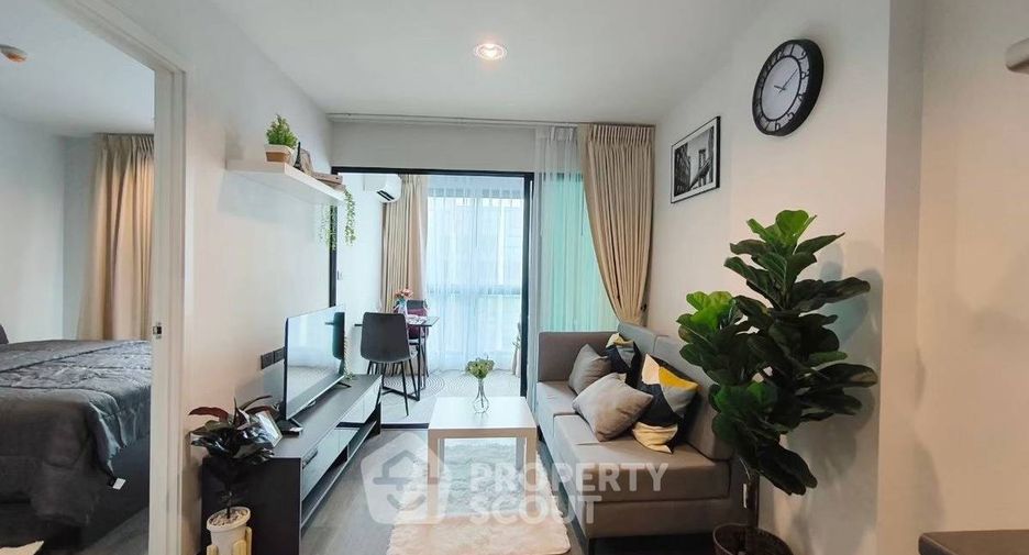 For sale 2 bedrooms condo in Wang Thonglang, Bangkok
