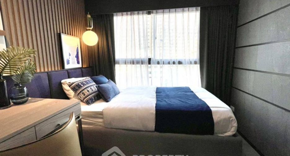 For sale 2 bedrooms condo in Bang Phlat, Bangkok