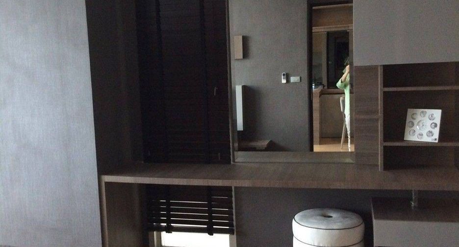 For sale 2 bedrooms condo in Watthana, Bangkok