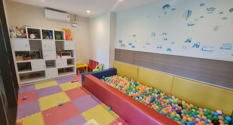 ขาย 2 ห้องนอน คอนโด ใน วัฒนา, กรุงเทพฯ