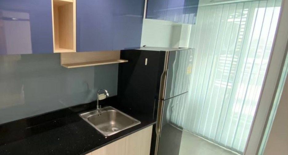 For sale 2 bedrooms condo in Thon Buri, Bangkok