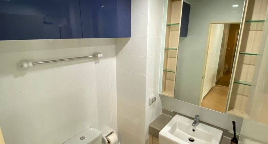 For sale 2 bedrooms condo in Thon Buri, Bangkok