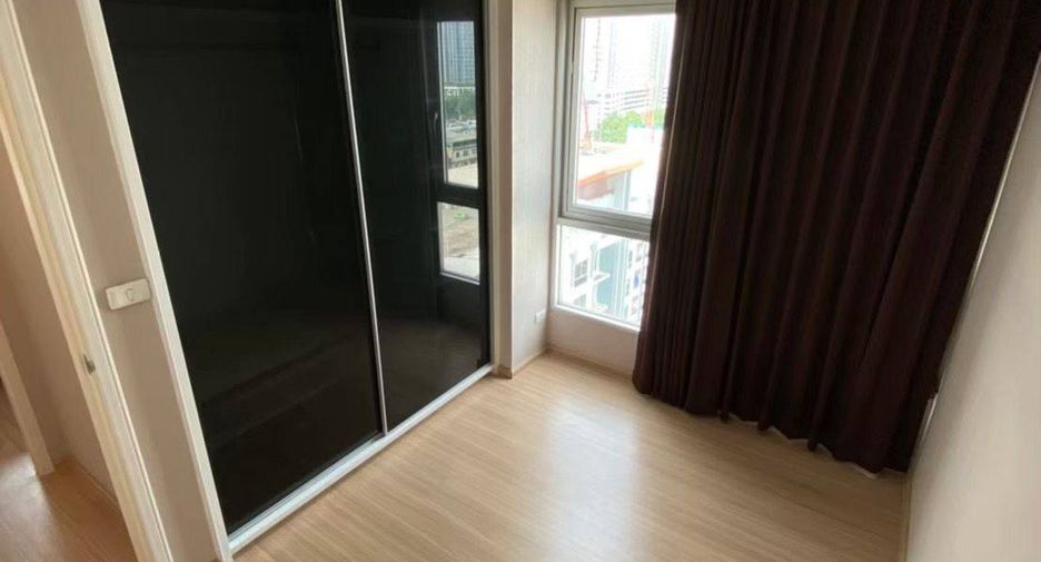 For sale 2 bedrooms condo in Thon Buri, Bangkok