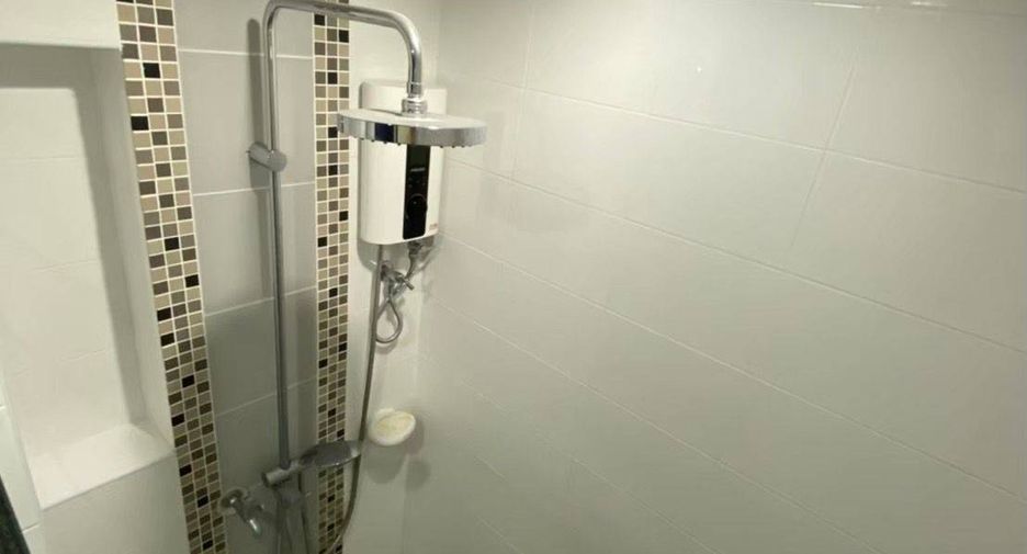 For sale 2 bedrooms condo in Thon Buri, Bangkok