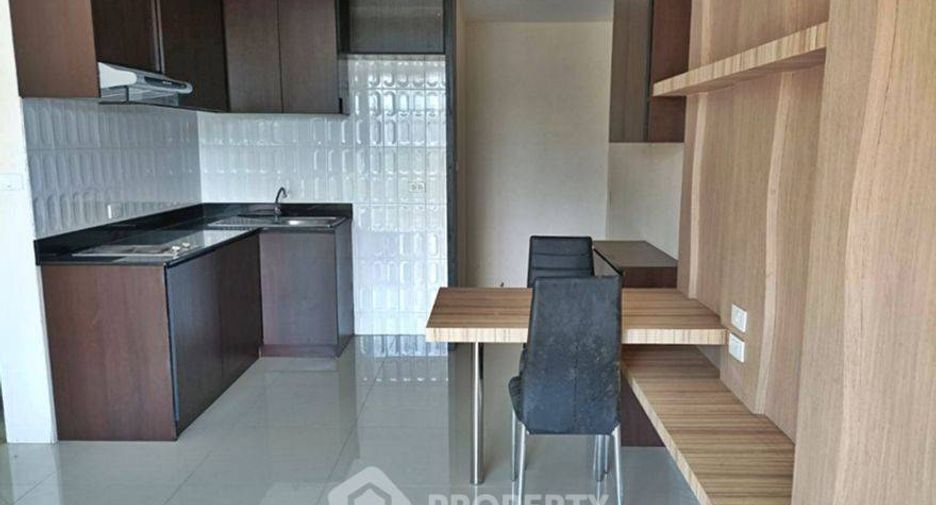 For sale 2 bedrooms condo in South Pattaya, Pattaya