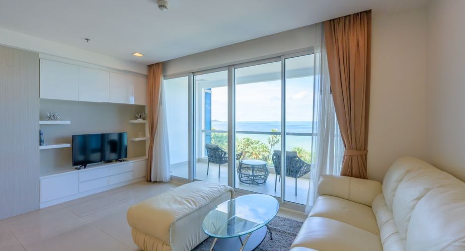 For rent 2 bedrooms condo in North Pattaya, Pattaya
