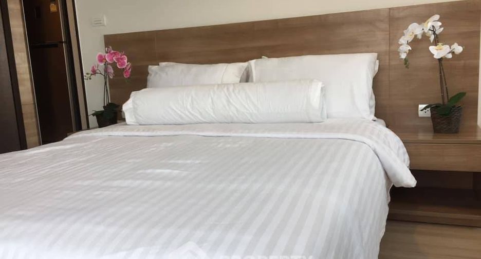 For sale 1 Beds condo in Sathon, Bangkok
