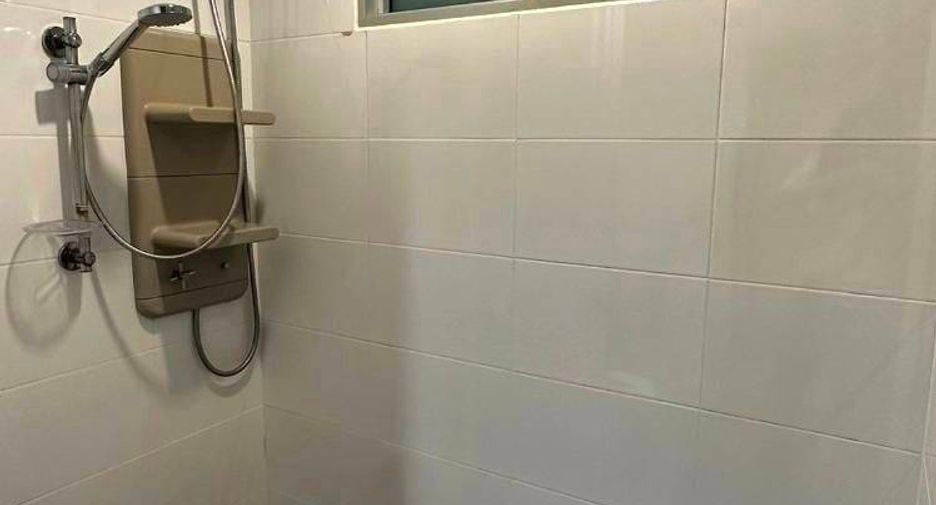 For sale 2 bedrooms condo in Khlong Toei, Bangkok