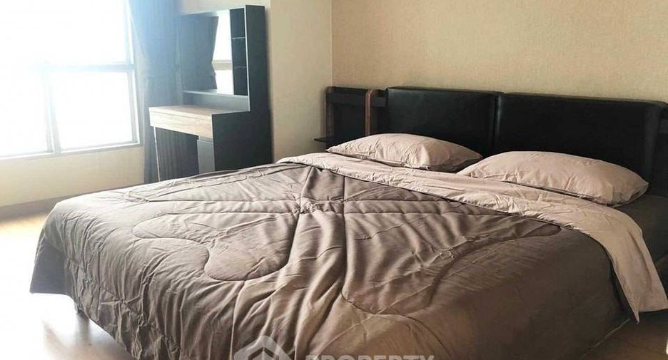 For sale 1 bed condo in Huai Khwang, Bangkok