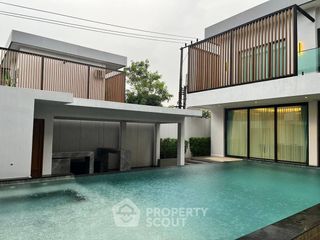 For Rent 8 Bedroom Villa In Bang Lamung, Chonburi
