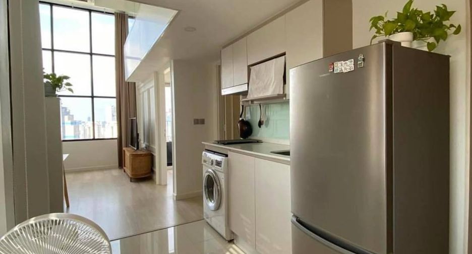 Wohnung zum Kauf mit 2 Zimmer in Sathon, Bangkok