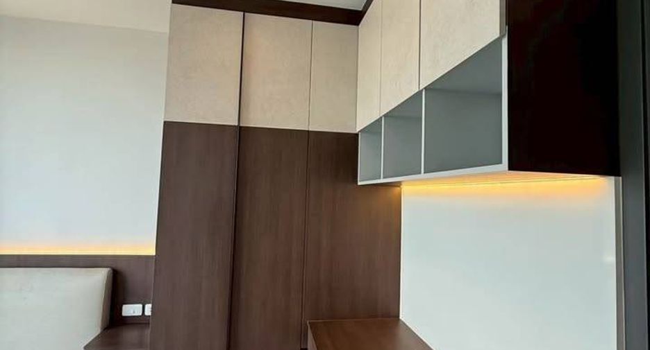 For sale 1 bed condo in Bang Na, Bangkok