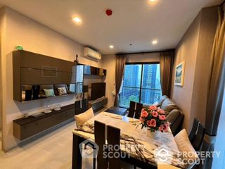 À louer et à vendre 1 chambre condo à Khlong Toei, Bangkok