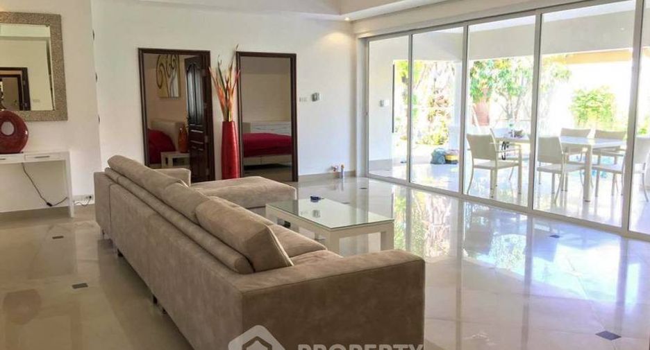 For sale 3 bedrooms house in Jomtien, Pattaya
