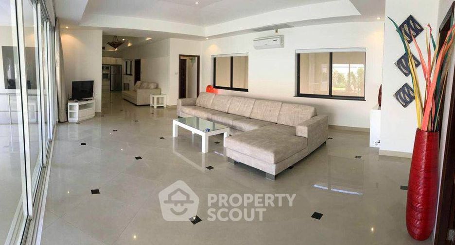 For sale 3 bedrooms house in Jomtien, Pattaya