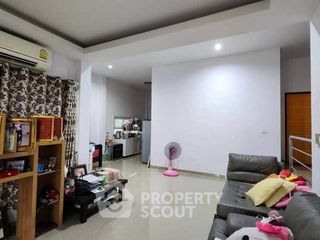 For sale 3 bedrooms house in Si Racha, Chonburi