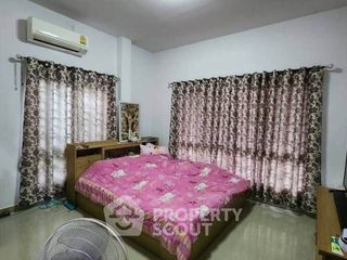 For sale 3 bedrooms house in Si Racha, Chonburi