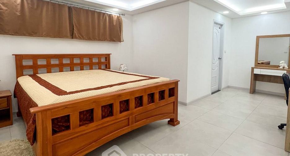 For sale 1 bed condo in Pratumnak, Pattaya
