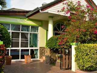 出售 6 卧室 独立屋 在 Bang Lamung, Chon Buri