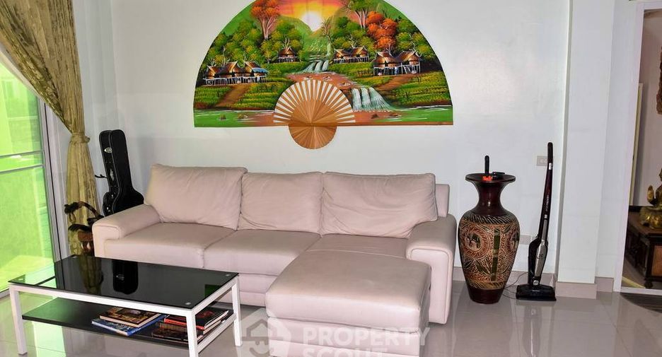 For sale 6 bedrooms house in Huay Yai, Pattaya