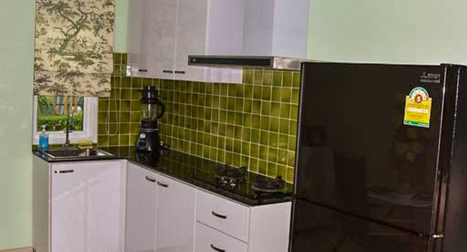 For sale 6 bedrooms house in Huay Yai, Pattaya