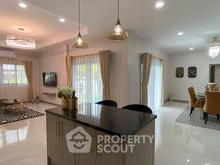 Продажа 4 спальни дом в Huay Yai, Паттайя