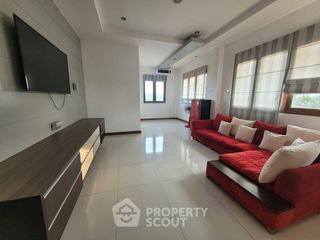 For sale 4 bedrooms house in Huay Yai, Pattaya