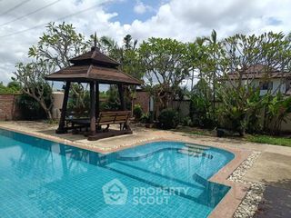 For sale 4 bedrooms house in Huay Yai, Pattaya