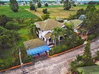 For sale 4 bedrooms house in Bang Lamung, Chonburi