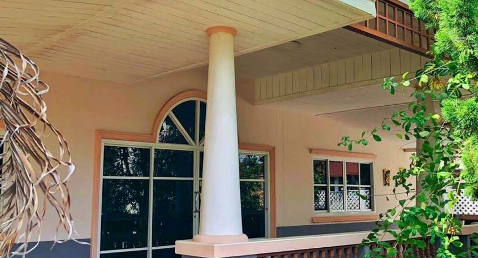 Haus zum Kauf mit 4 Zimmer in Huay Yai, Pattaya