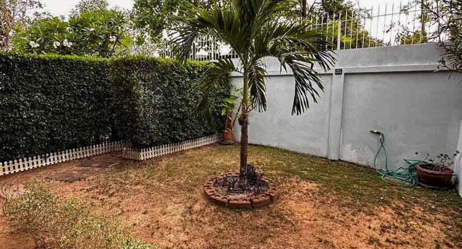 For sale 3 bedrooms house in Bang Lamung, Chonburi