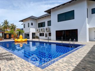 Villa zum Kauf mit 4 Zimmer in Bang Lamung, Chonburi