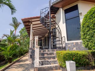 For sale 4 bedrooms house in Bang Lamung, Chonburi