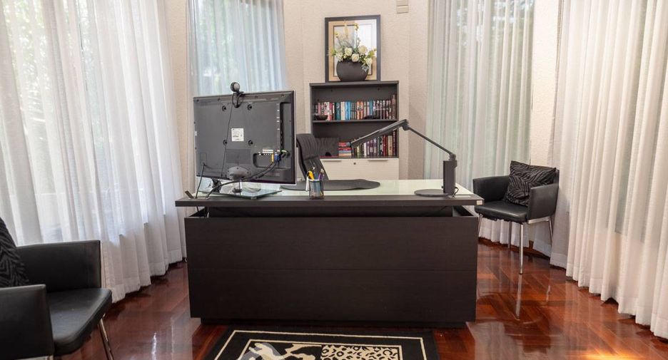 À vendre 4 chambres maison à East Pattaya, Pattaya