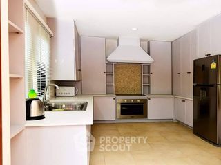 À vendre 3 chambres maison à Huay Yai, Pattaya