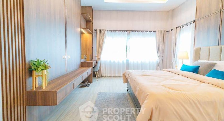 For sale 3 ベッドルーム villa in Huay Yai, Pattaya