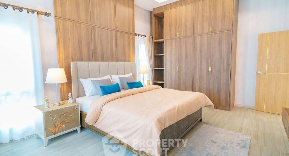 For sale 3 ベッドルーム villa in Huay Yai, Pattaya