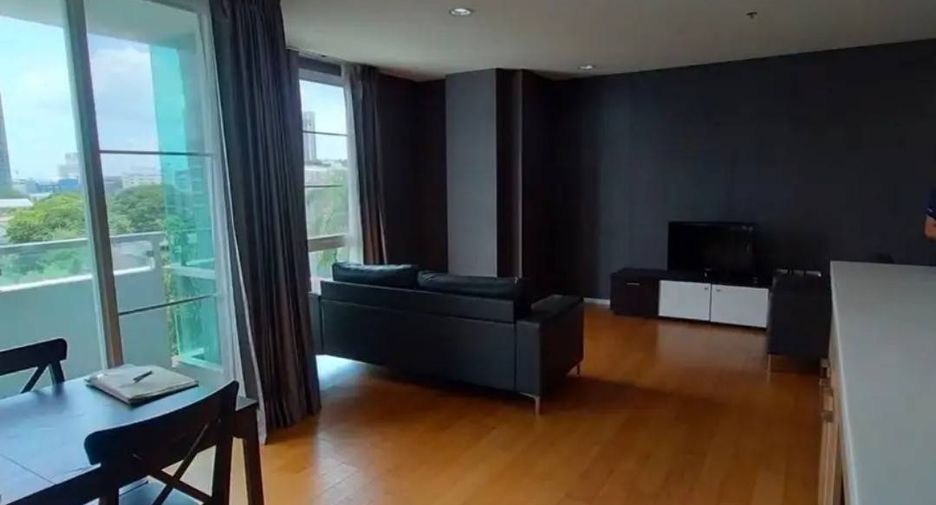 Condo en alquiler y en venta de 2 habitaciones en Watthana, Bangkok