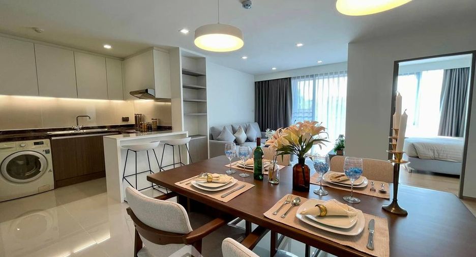 For sale 2 bedrooms condo in Watthana, Bangkok