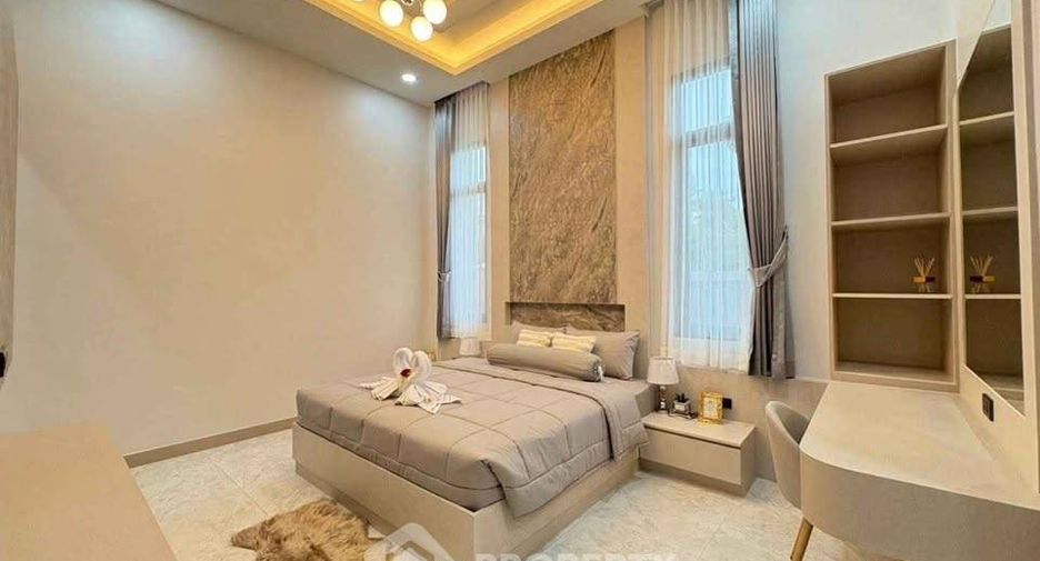 For sale 3 bedrooms house in East Pattaya, Pattaya
