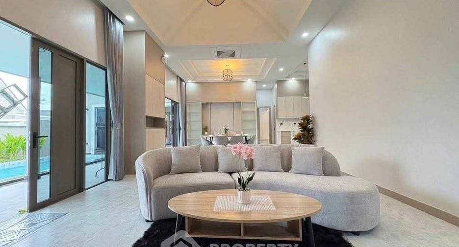 For sale 3 bedrooms house in East Pattaya, Pattaya