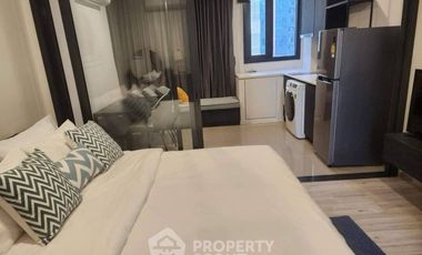 À vendre 1 chambre condo à Huai Khwang, Bangkok